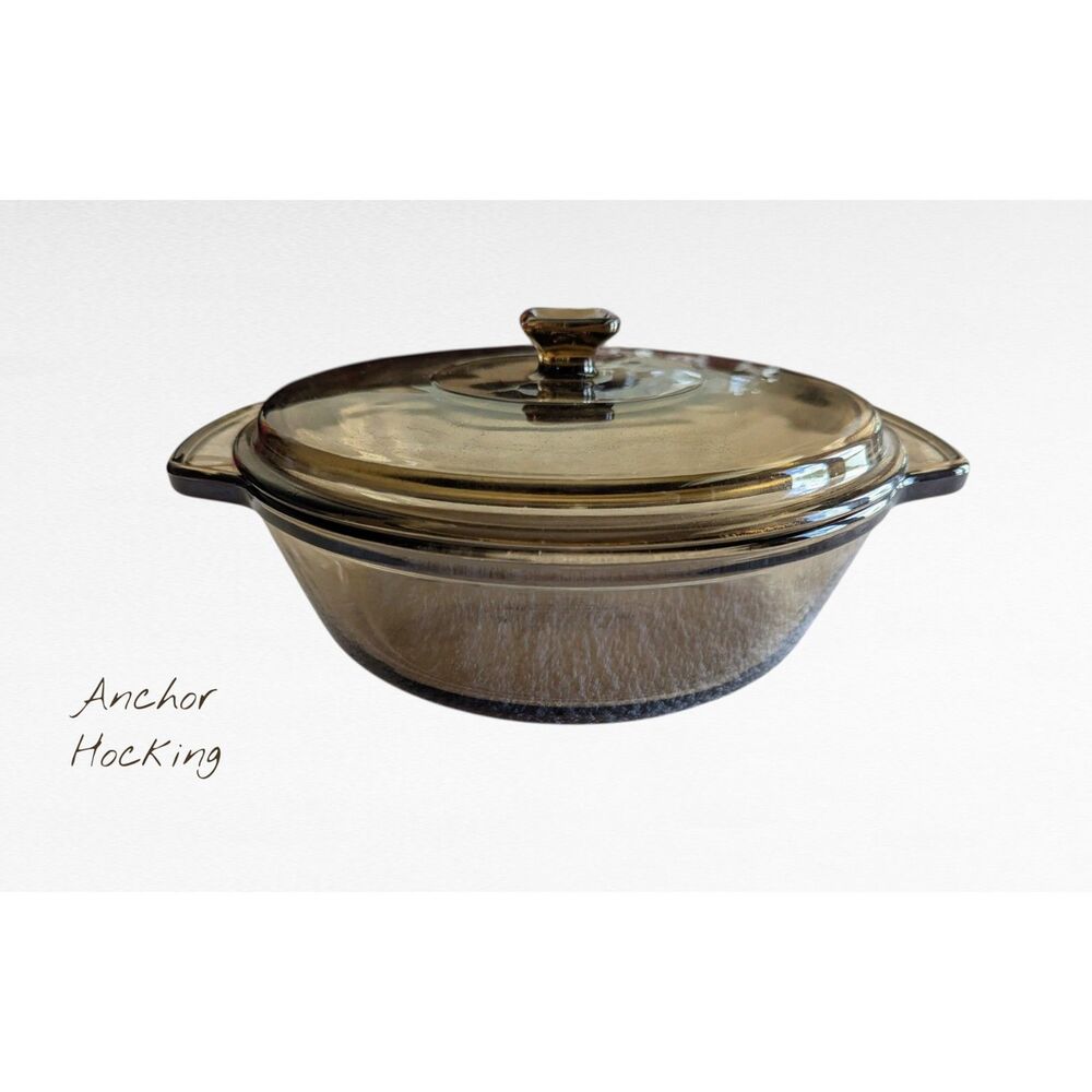 Vtg Anchor Hocking 2-quart amber glass casserole dish w/lid